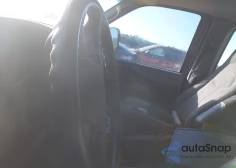 2004 GMC Savana Standard z USA, uszkodzony, nr VIN 1GTHG39U741164268